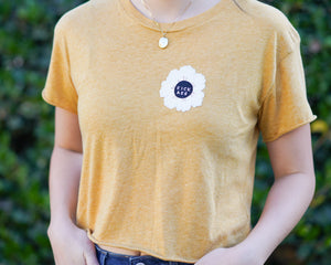 Kickass T-shirt- Golden Yellow Crop Top Powerful Women Empowering Women Inspiring Women Graphic T Shirt Minimalist Women&#39;s Shirt